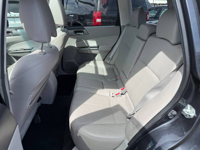 2012 Subaru Forester 2.5X Limited