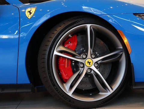 2024 Ferrari 296 GTS