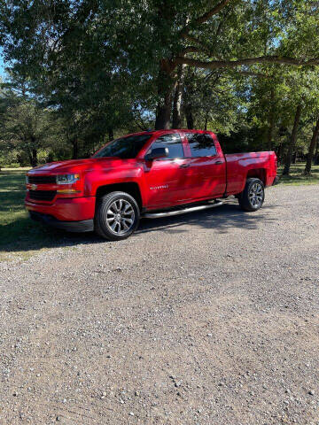 2018 Chevrolet Silverado 1500 for sale at BARROW MOTORS in Campbell TX