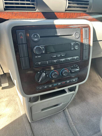 2006 Ford Freestar SEL