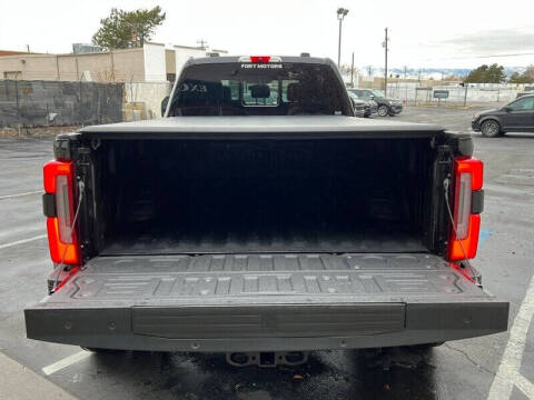 2024 Ford F-350 Super Duty Platinum