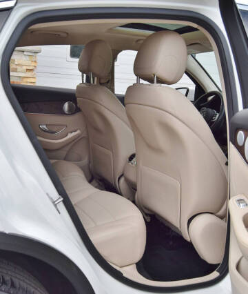 2020 Mercedes-Benz GLC GLC 300 4MATIC