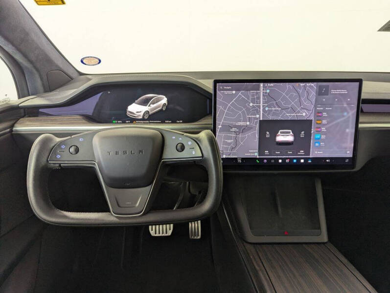 2023 Tesla Model X Standard Range