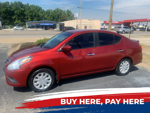 2016 Nissan Versa for sale at Auto Credit Xpress in Jonesboro AR