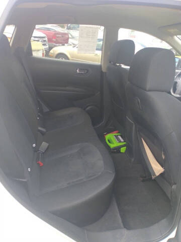 2015 Nissan Rogue Select S