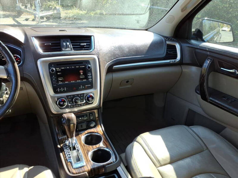 2016 GMC Acadia Denali