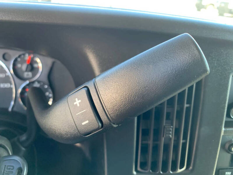 2021 Chevrolet Express 2500