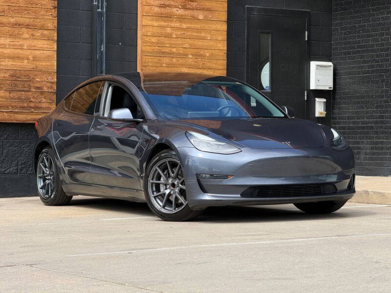 2021 Tesla Model 3 Standard Range Plus