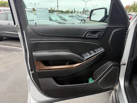 2016 Chevrolet Suburban LS