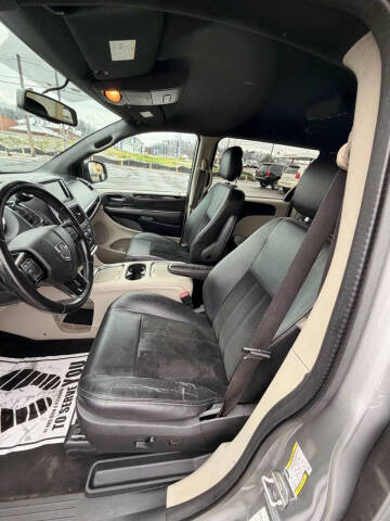 2017 Dodge Grand Caravan SXT