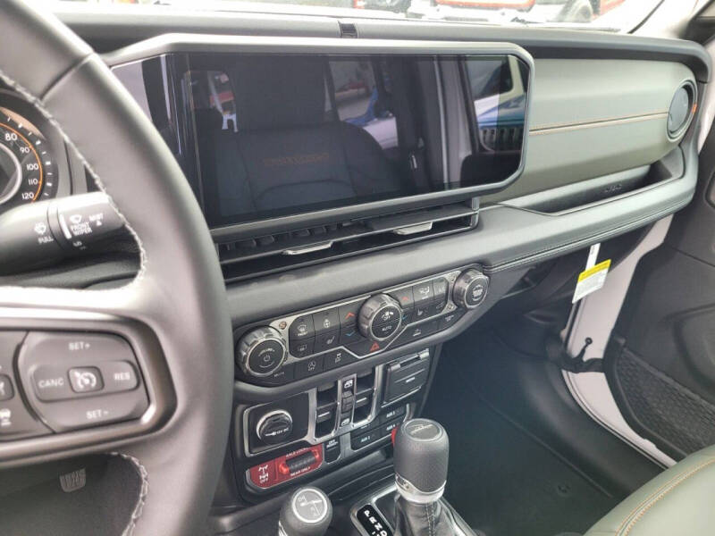 2025 Jeep Gladiator Mojave