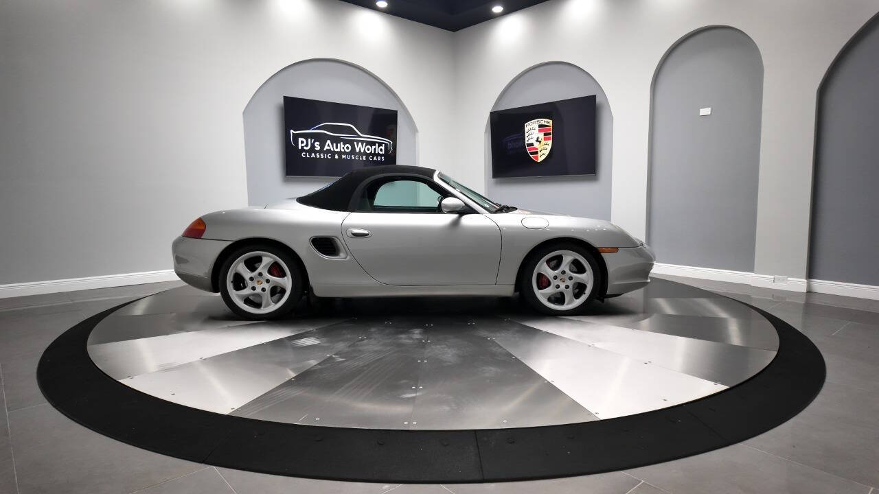 2001 Porsche Boxster 26