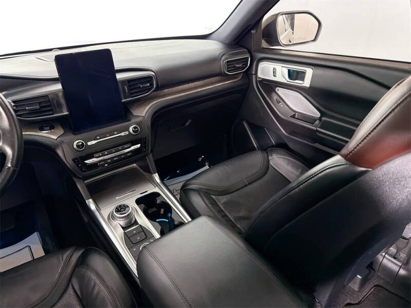 2020 Ford Explorer Platinum