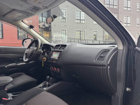 2018 Mitsubishi Outlander Sport ES