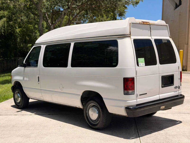 2006 Ford E-Series E-250