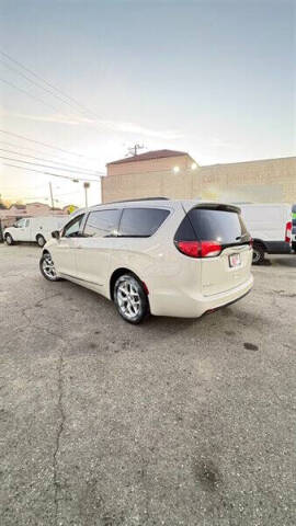2017 Chrysler Pacifica