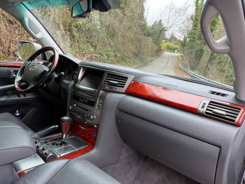 2009 Lexus LX 570