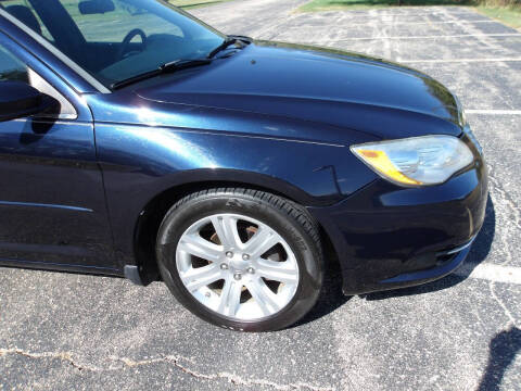 2011 Chrysler 200 Touring