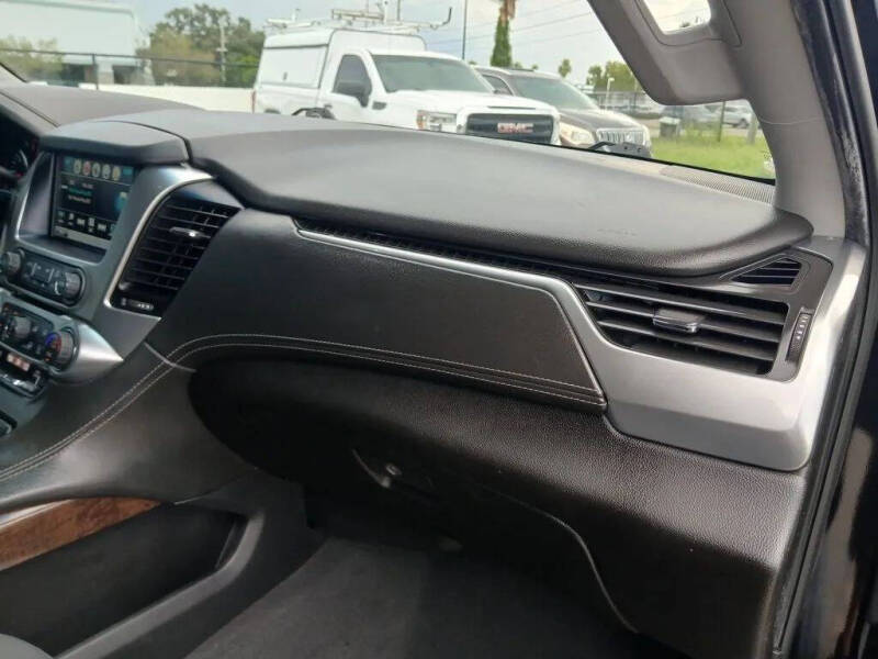 2019 Chevrolet Suburban LS