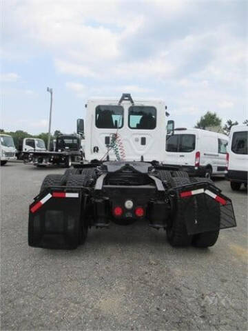 2014 Freightliner Cascadia
