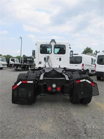 2014 Freightliner Cascadia