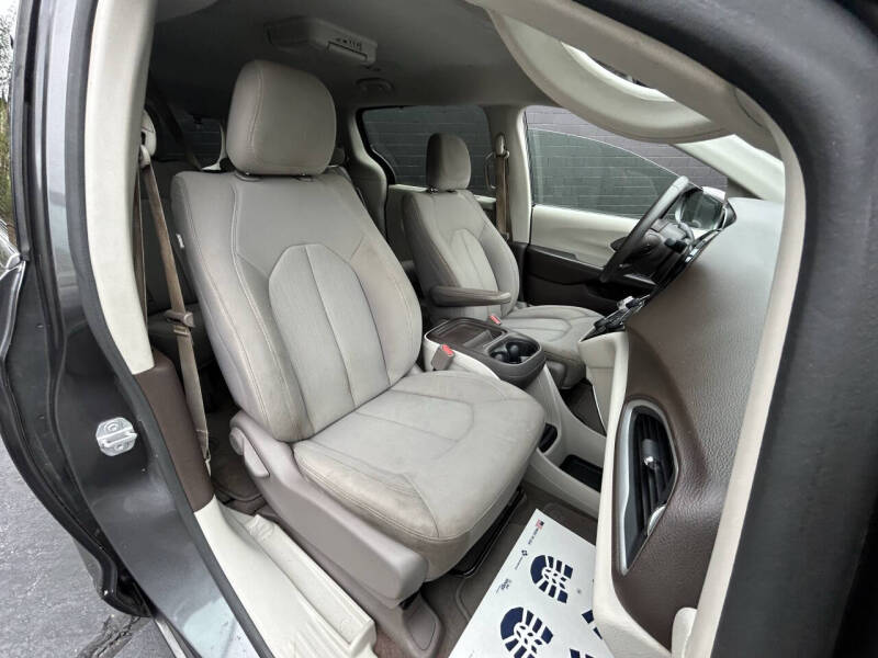 2019 Chrysler Pacifica Touring Plus