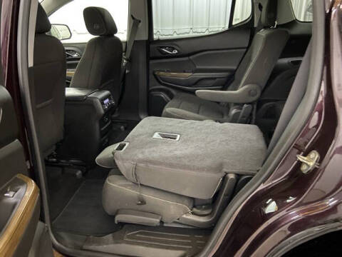 2017 GMC Acadia SLE-2