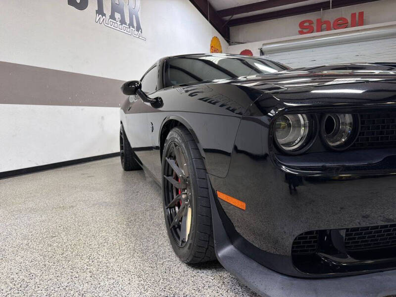 2016 Dodge Challenger SRT Hellcat
