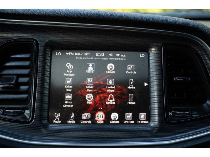 2015 Dodge Challenger SXT Plus