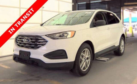 2021 Ford Edge SE Photo
