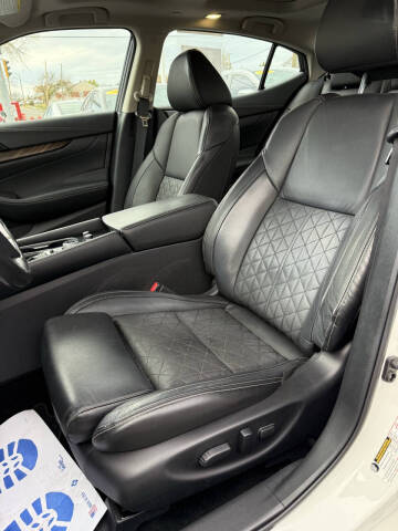 2018 Nissan Maxima Platinum