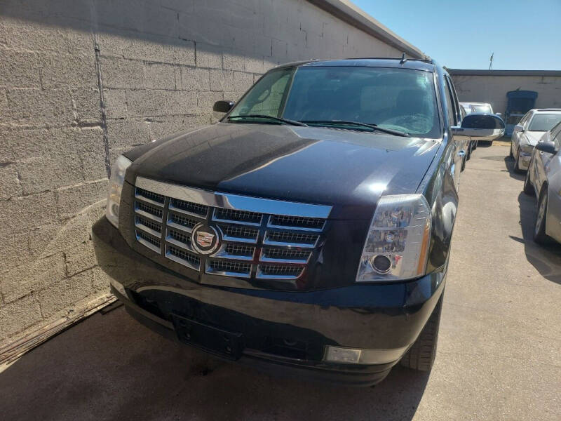 2007 Cadillac Escalade for sale at UGWONALI MOTORS in Dallas TX