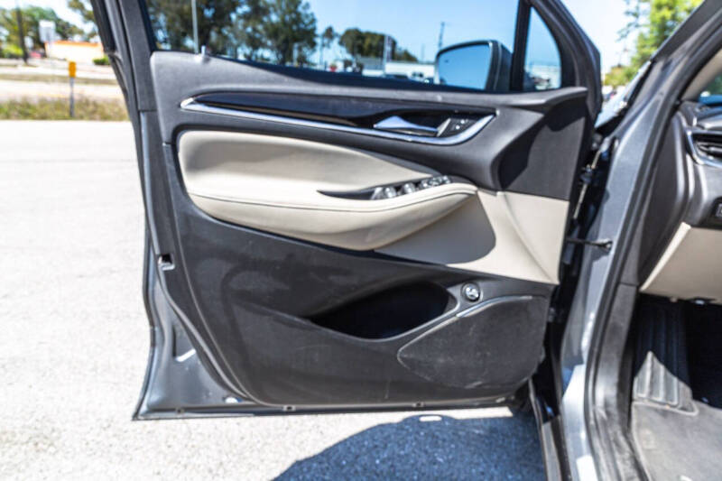 2019 Buick Enclave Essence