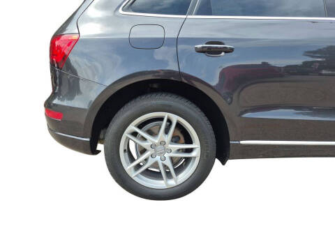 2016 Audi Q5 2.0T quattro Premium Plus