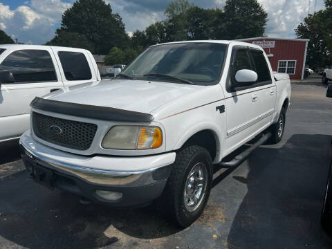 2001 Ford F-150 for sale at Sartins Auto Sales in Dyersburg TN