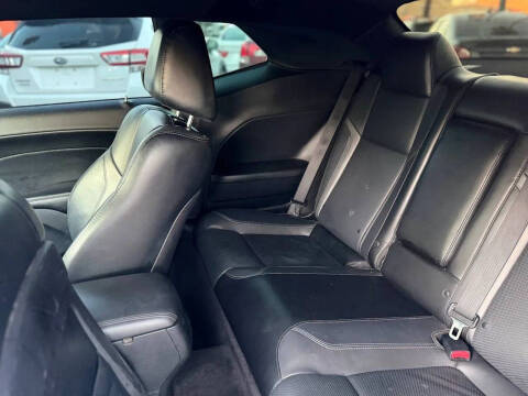 2017 Dodge Challenger