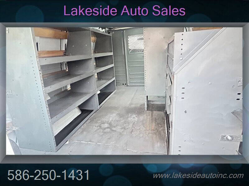 2017 GMC Savana 2500