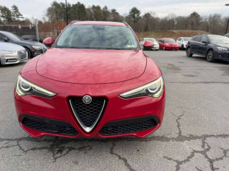2018 Alfa Romeo Stelvio Sport