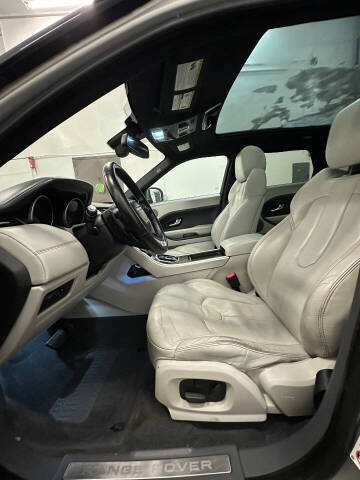 2012 Land Rover Range Rover Evoque Prestige