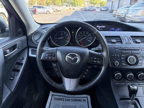 2013 Mazda MAZDA3 i Touring