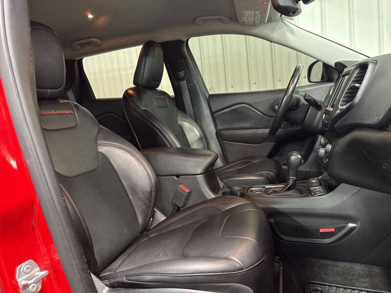 2019 Jeep Cherokee Trailhawk