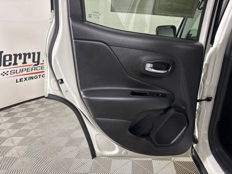 2022 Jeep Renegade Altitude