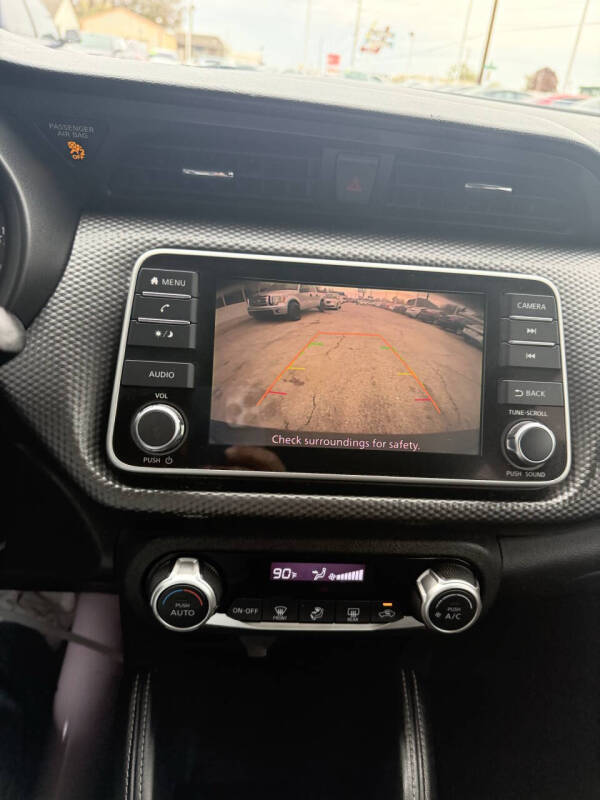 2019 Nissan Kicks SV