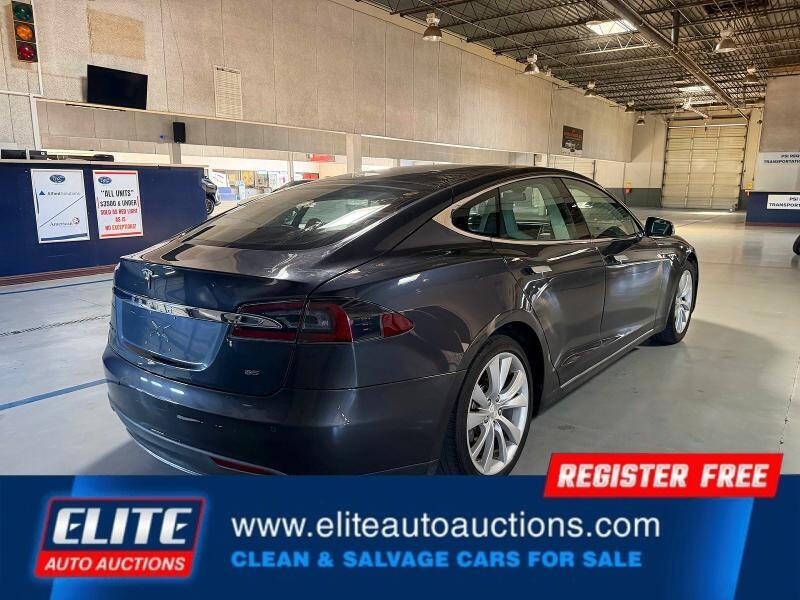 2014 Tesla Model S