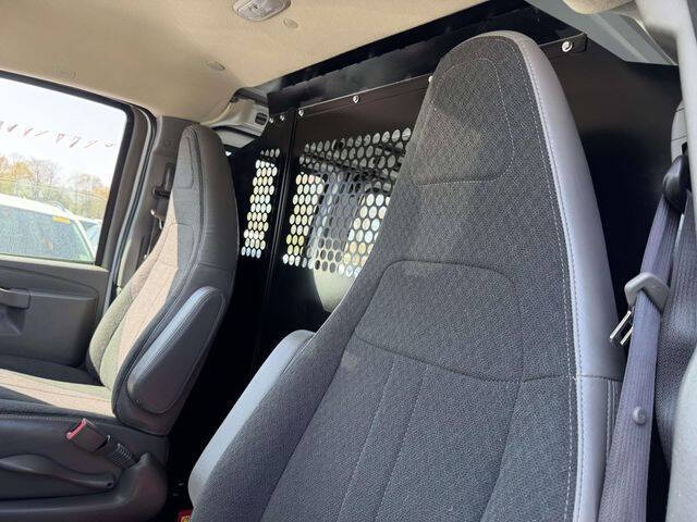 2024 Chevrolet Express 2500