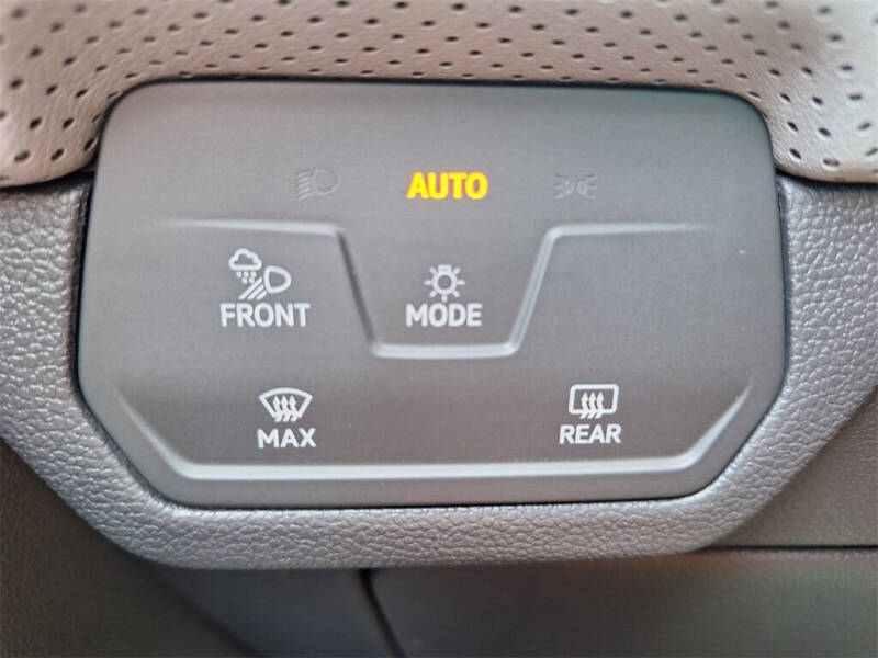 2025 Volkswagen Atlas Peak Edition 4Motion