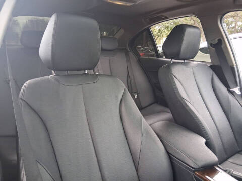 2015 BMW 3 Series 320i xDrive