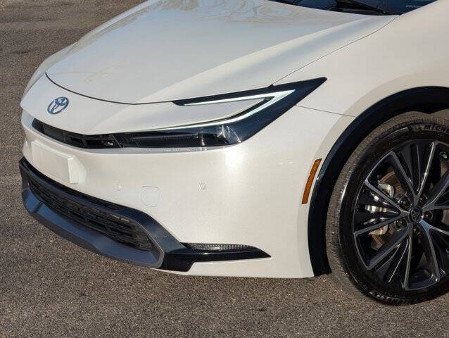 2024 Toyota Prius XLE