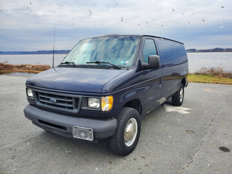 2003 Ford E-Series for sale at Bowles Auto Sales in Wrightsville PA