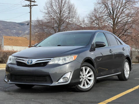 2014 Toyota Camry Hybrid for sale at A.I. Monroe Auto Sales in Bountiful UT